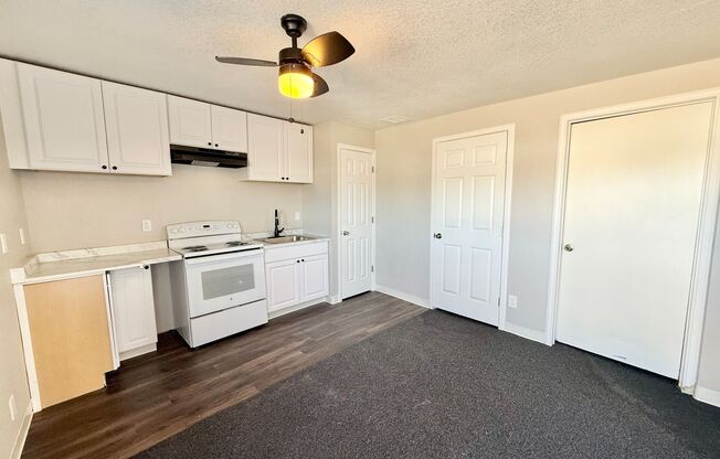 400 SANTA FE DR