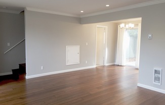 2 beds, 1.5 baths, 1,000 sqft, $3,295, Unit 58