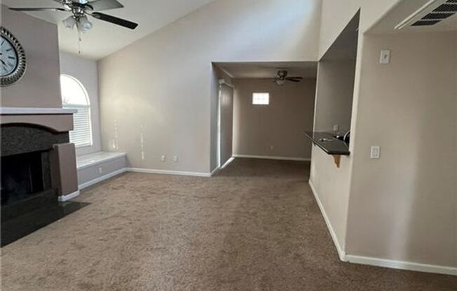 9325 W Desert Inn Rd. #206