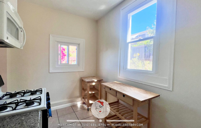 2 beds, 1 bath, $2,200