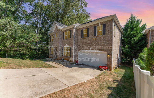 139 BRACKENBURY LN