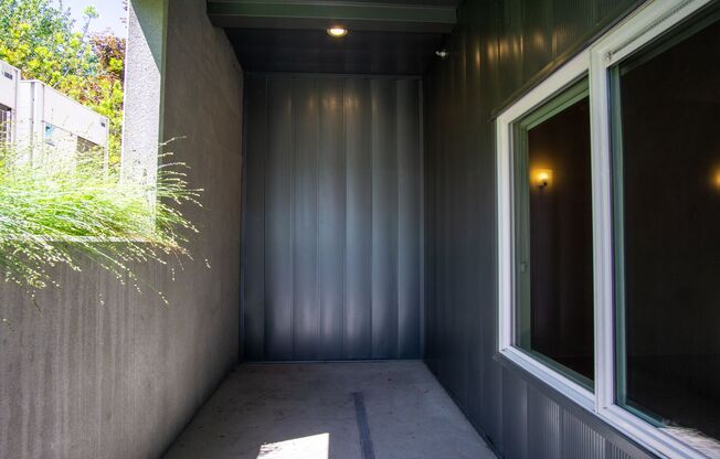 Studio, 1 bath, $1,275, Unit 103