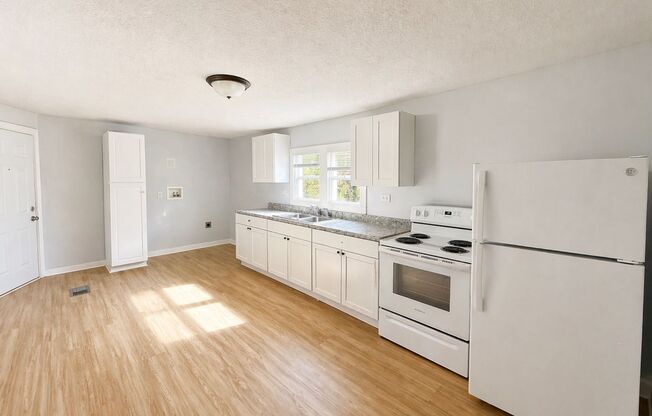 1044 Muskegon Ave NW