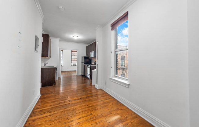 142 SULLIVAN ST