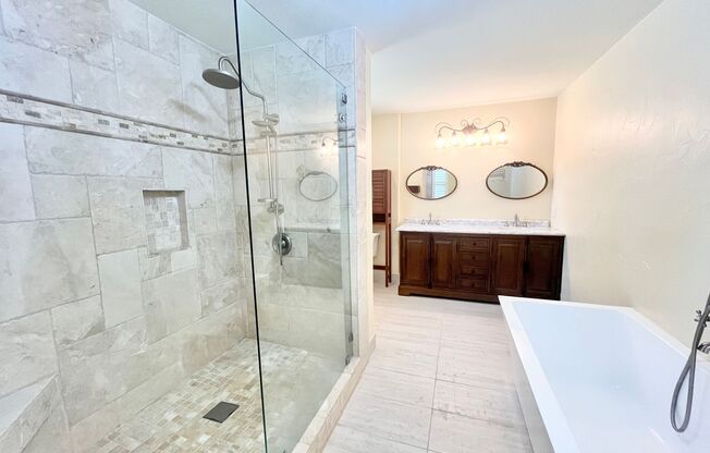 4 beds, 2.5 baths, $3,000