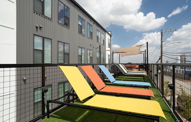 Studio, 1 bath, 327 sqft, $999, Unit #229