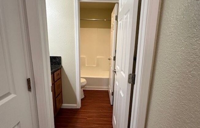 1 bed, 1 bath, 700 sqft, $1,720, Unit 148
