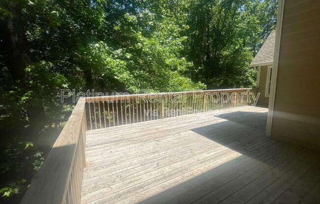 4 beds, 2.5 baths, 2,959 sqft, $2,695