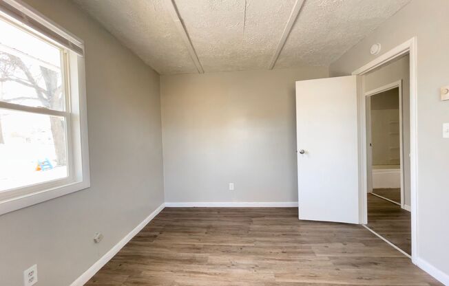 2 beds, 1 bath, 728 sqft, $825, Unit 7101