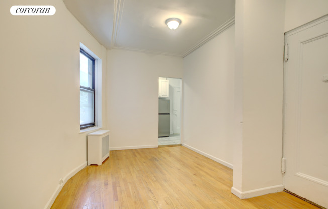 315 W 102 ST