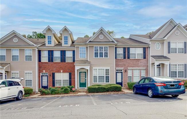 1378 PENHURST WAY