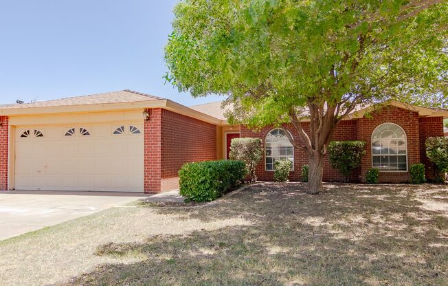 Gorgeous 3-Bedroom with a Large Storage Shed