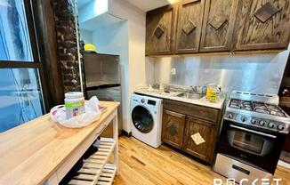 Studio, 1 bath, 450 sqft, $2,850, Unit 23