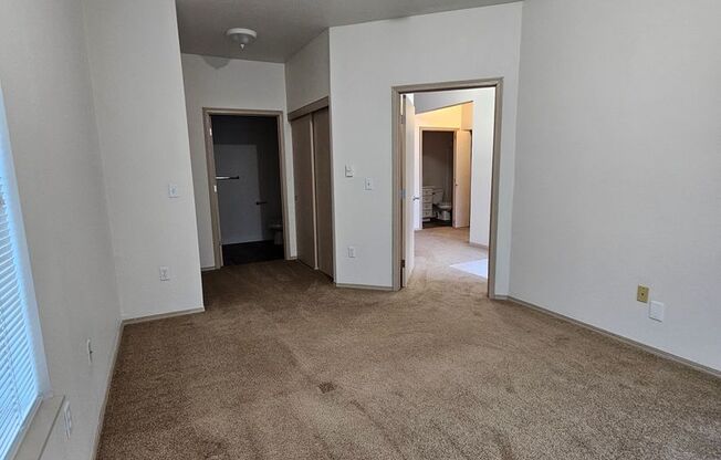 2 beds, 2 baths, 1,173 sqft, $1,850, Unit 844-43