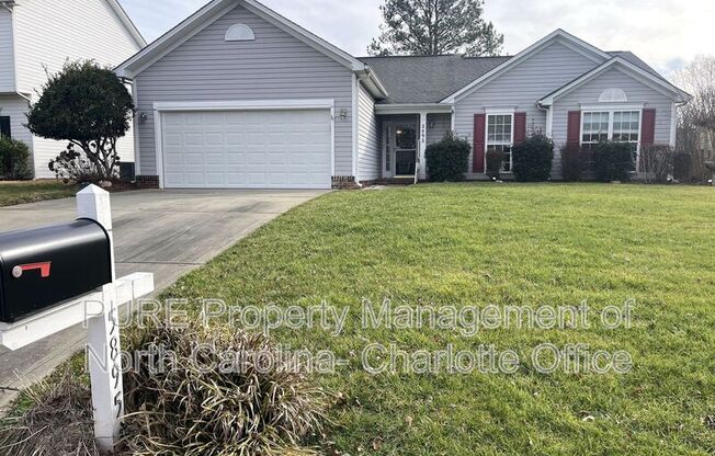 5895 BROOKSTONE DR NW