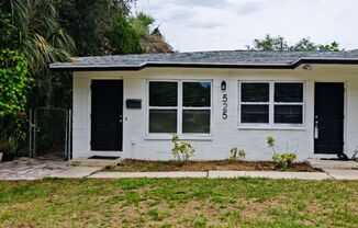 Charming 2-Bedroom Duplex Near Fossil Park – Comfort, Convenience & Culture!