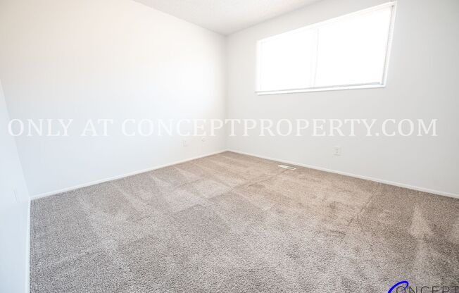 2 beds, 1 bath, 930 sqft, $1,249, Unit 56