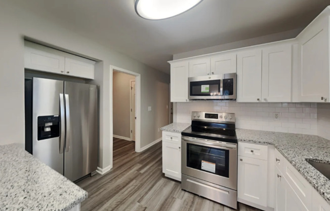 1304 CRANDON DR