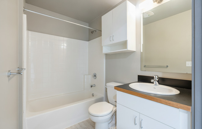 Studio, 1 bath, 152 sqft, $795, Unit 212