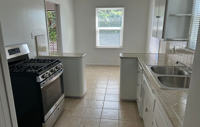 1 bed, 1 bath, $1,750