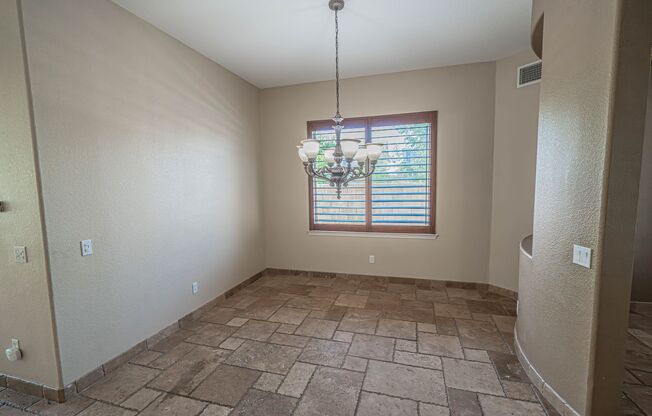 Fair Oaks 4 Bedroom House for Rent in Canyon Country!