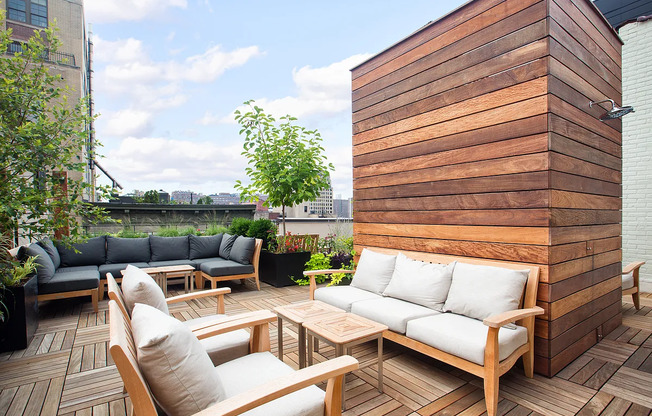 1 bed, 1 bath, $6,250, Unit 1P