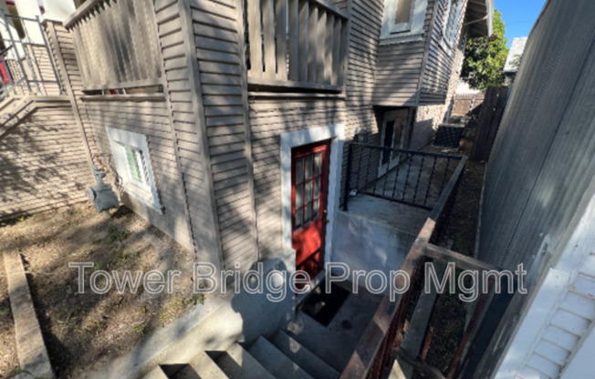 2221 18 ST