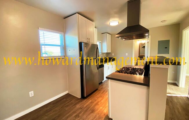 1 bed, 1 bath, 550 sqft, $2,095, Unit 12