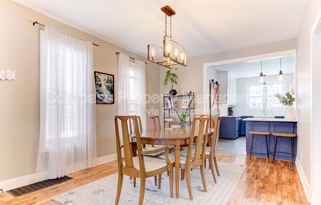 328 VISSER PL SE