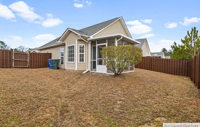TWO BEDROOM GARDEN HOME IN GATED COMMUNITY