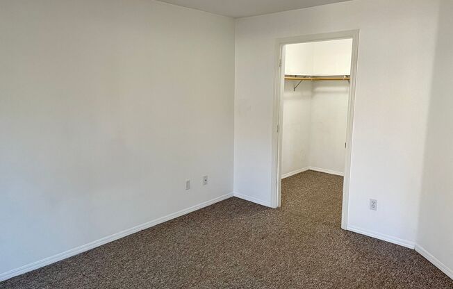 1 bed, 1 bath, $1,995, Unit Apt #05