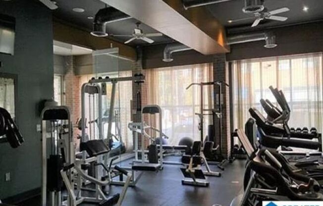 Wonderful 1 bedroom, 1 bathroom studio unit in the heart of the UAB Medical District