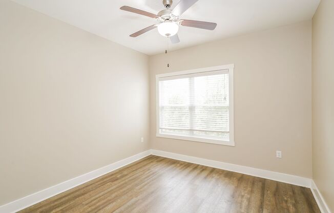 3 beds, 2 baths, 1,440 sqft, $1,520, Unit V108