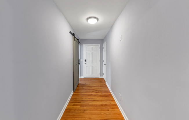 1677 WAYLAND CIR NE