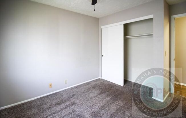 2 beds, 1 bath, 925 sqft, $935, Unit 820/301