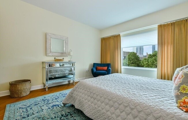 3 beds, 2.5 baths, 1,737 sqft, $6,800, Unit 310