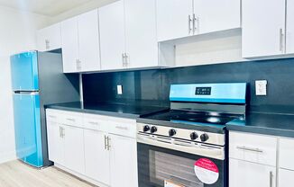 1 bed, 1 bath, $1,900, Unit 1600-307