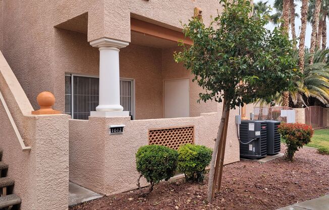 2 beds, 2 baths, $1,450, Unit # 1612