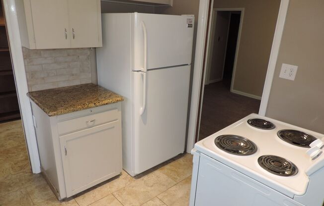 Montclair 2 Bedroom, 1 Bath Home (Available Immediately)