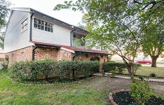 5402 Deep Forest Dr