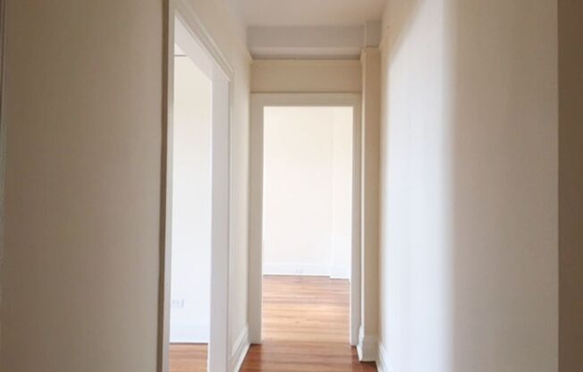 2 beds, 2 baths, 775 sqft, $1,875, Unit 610