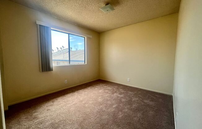 2 beds, 1 bath, $1,925, Unit 7