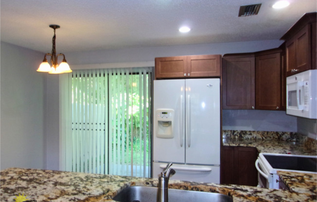323 CAVANAH DR
