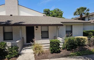 1 Bed 1 Bath Near Downtown