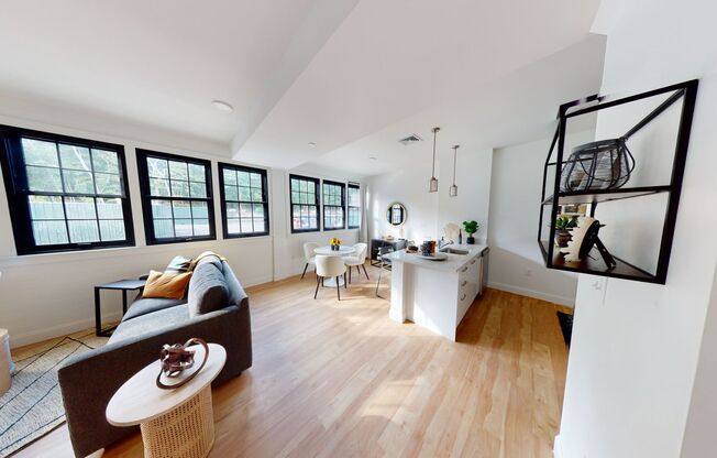 1 bed, 1 bath, 742 sqft, $2,650, Unit 44-103