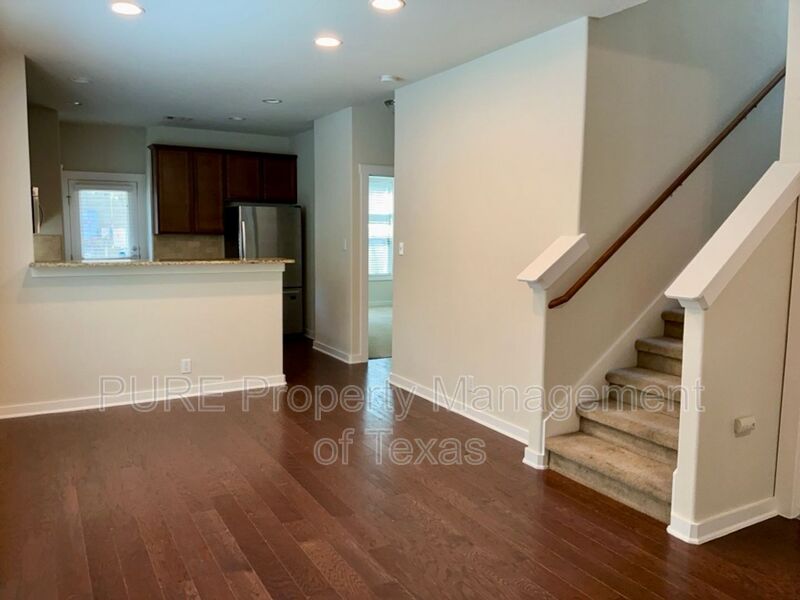 2101 RIVERS EDGE WAY