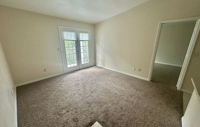 1 bed, 1 bath, 583 sqft, $1,295, Unit r2550n10305