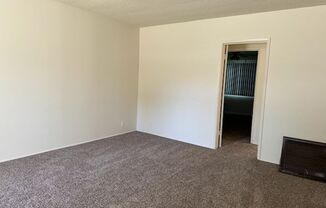 2 beds, 1 bath, $1,795