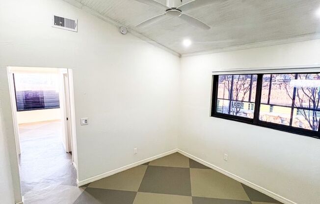 One bedroom Apartment Near Downtown/Medical Complex