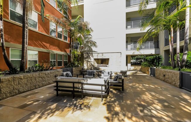 3 beds, 2 baths, $3,800, Unit UNIT # 201